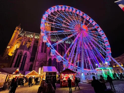 (Photos) : le début des fêtes de noël à Metz